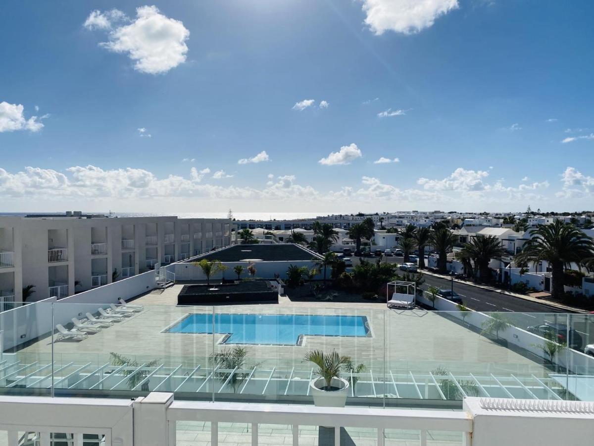 Senator 225 Lanzarote Apartman Costa Teguise Kültér fotó