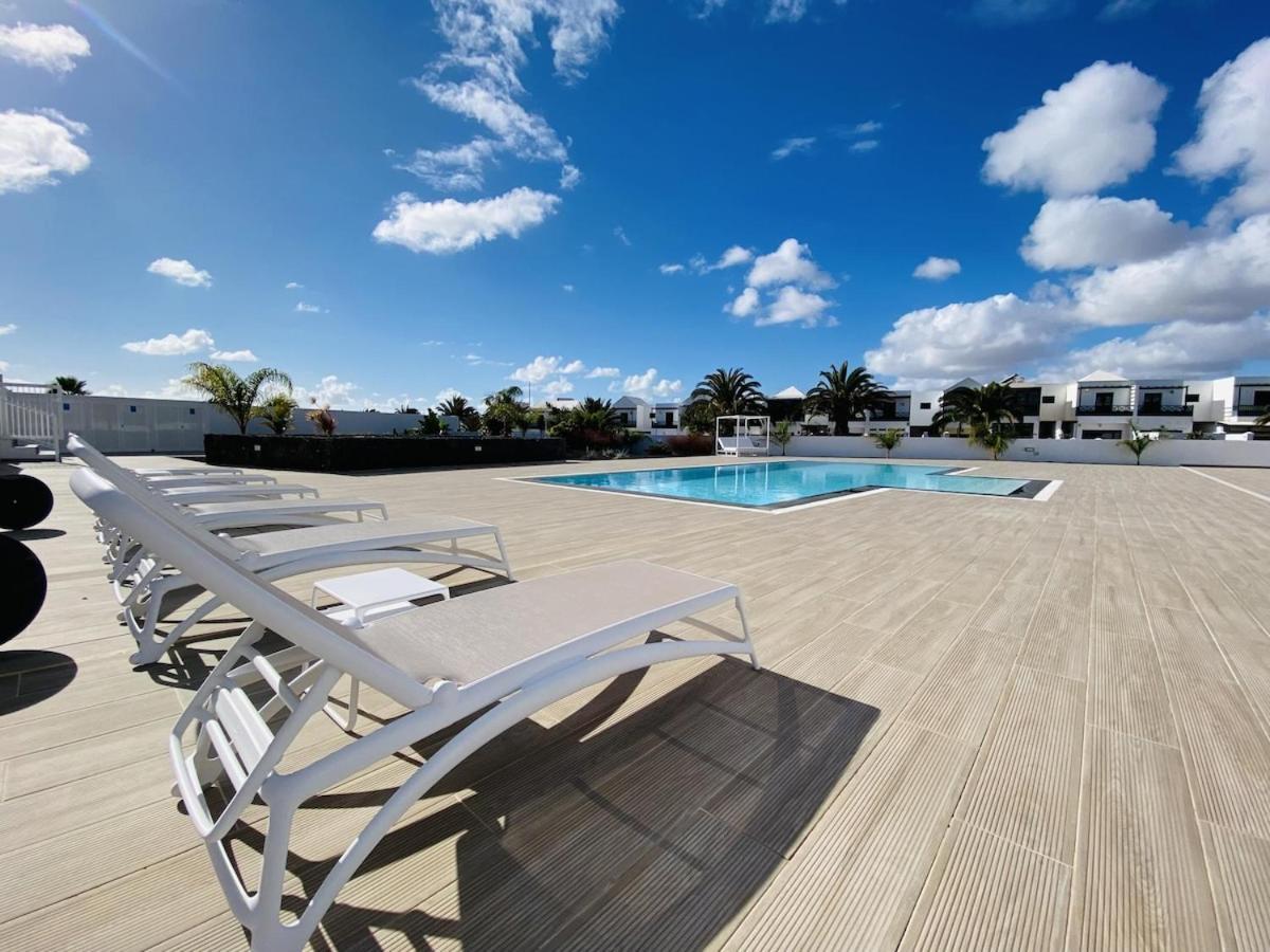 Senator 225 Lanzarote Apartman Costa Teguise Kültér fotó