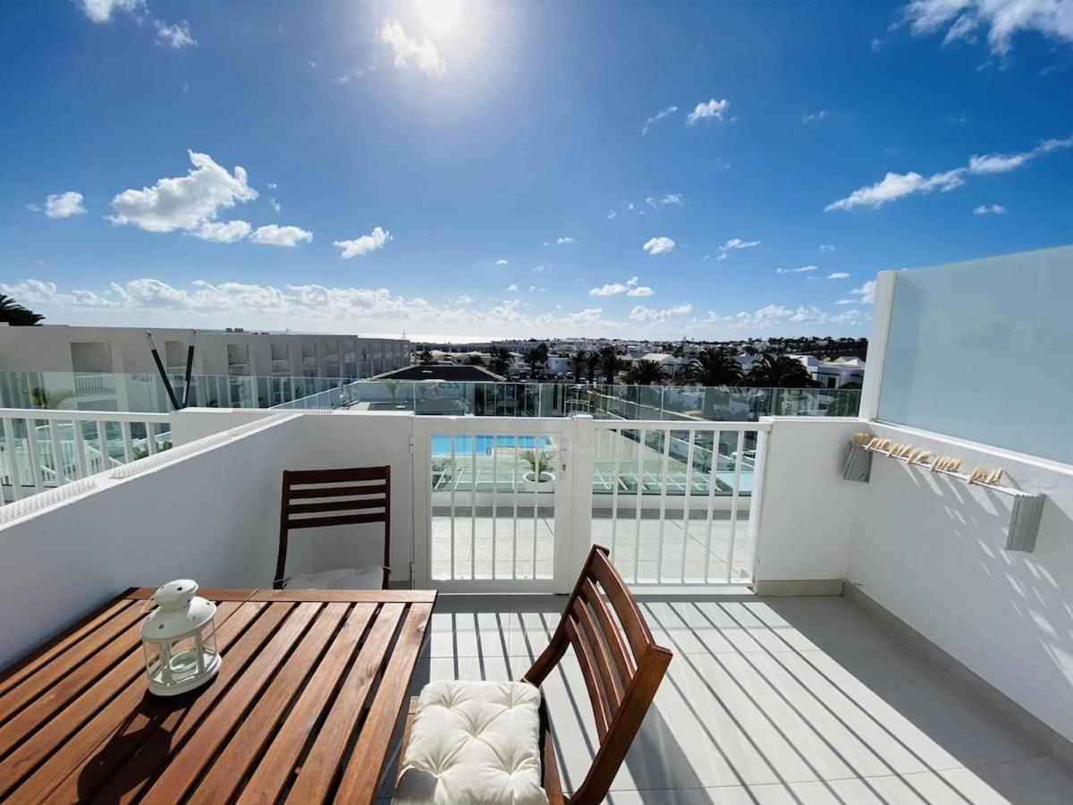 Senator 225 Lanzarote Apartman Costa Teguise Kültér fotó